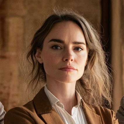 Professional headshot of Stacy Davenport